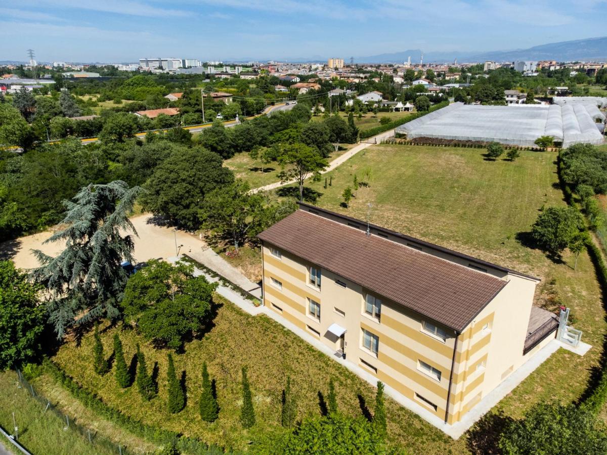BORGOROMA - Business&Residence Verona Exterior foto